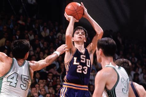 Pete Maravich's Collegiate Career Will Never Be Topped - FanBuzz