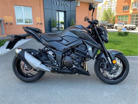 Купить б у Suzuki GSX S 750 инжектор 6 передач в Саратове чёрный naked bike 2020 года на Авто