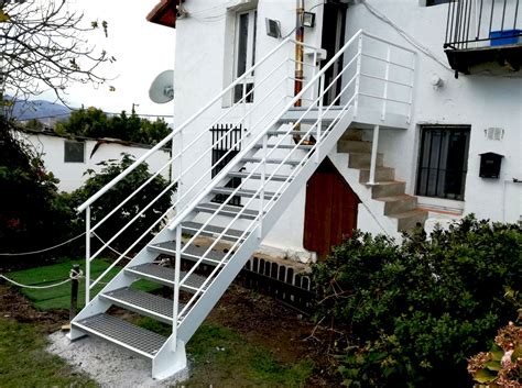 Modelos De Escaleras Exteriores Para Casas Distintos Tipos De