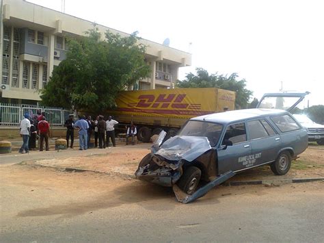 DHL Trailer Truck Crashes Into CBN Jos Premises - Autos - Nigeria