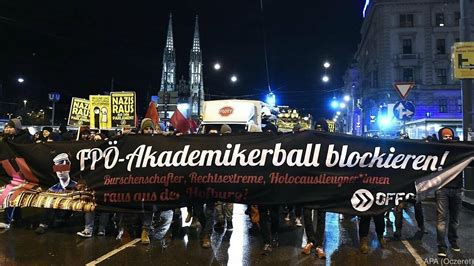 Akademikerball Auch 2016 Wieder In Der Hofburg SN At