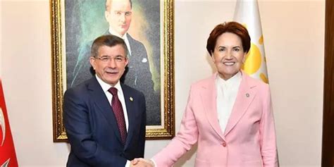 Meral Akşener ve Ahmet Davutoğlu ndan özel görüşme 1 5 saat sürdü