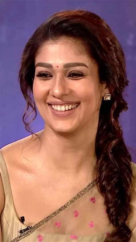 Nayanthara Navel In Saree