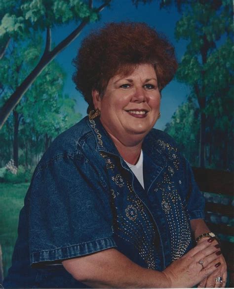 Obituary Of Linda Nichols Welcome To Green Hill Funeral Home Serv