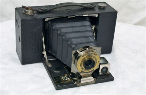 Kodak No Folding Pocket Brownie Model B Camera Ebay Camera