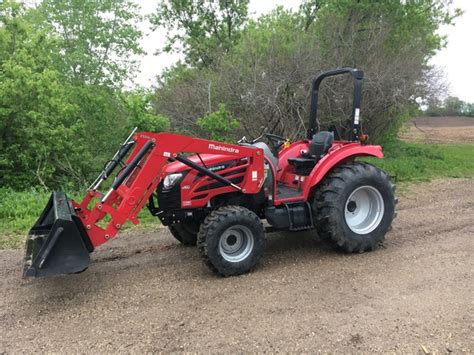 2015 Mahindra 2555 Hst Compact Utility Tractors John Deere