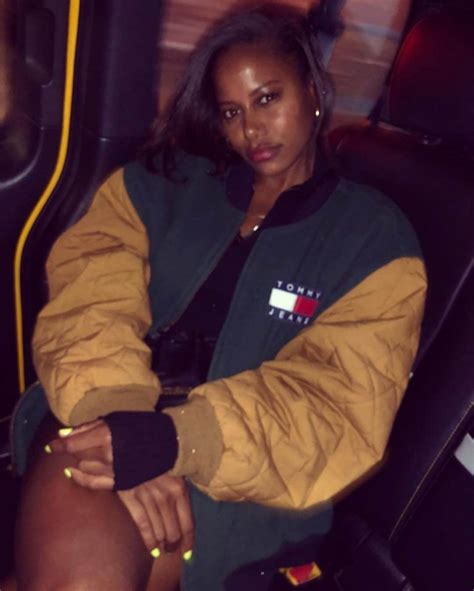 50 Hot And Sexz Taylour Paige Photos 12thBlog