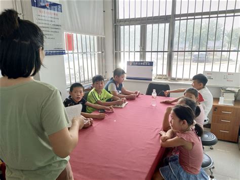 文化随行 海滨街桃李园社区开展首届青少年“飞花令”游戏活动