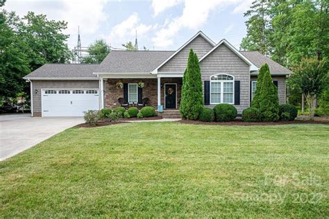 Albemarle, NC Real Estate - Albemarle Homes for Sale | realtor.com®