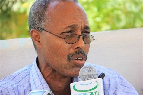 Wararka Maanta Khamiis Apr Wasiirka Amniga Puntland Oo