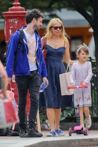 How Old Is Tom Sturridge S Daughter Marlowe Ottoline Layng Sturridge Starsgab