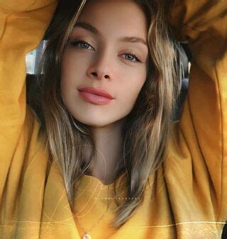 Rachel Skarsten Rachieskarsten Nude Onlyfans Nudostar Tv