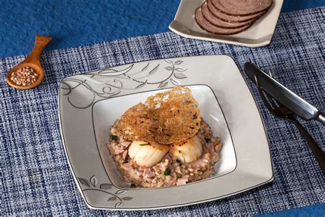 Noix De St Jacques Et Risotto De Sarrasin L Andouille De Gu M N