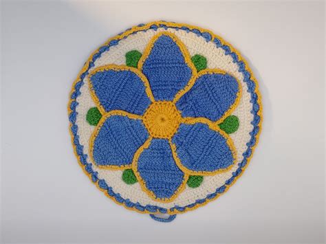 4 Vintage Hot Pads Trivets Hand Crocheted Etsy