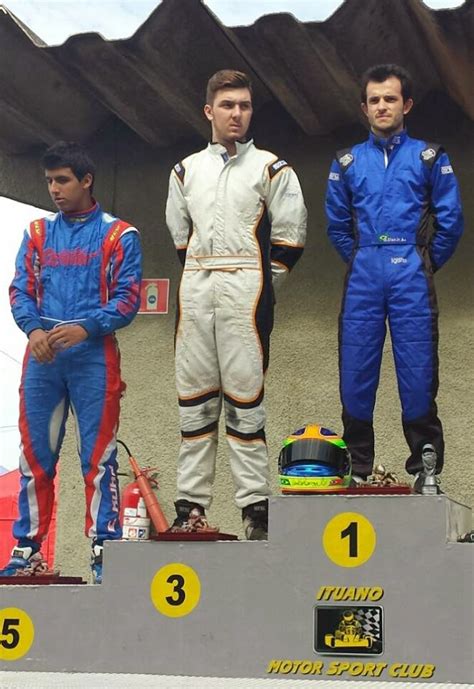 Piloto Jarinuense Avan A No Campeonato Brasileiro De Kart Esporte