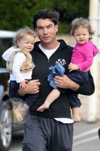 Jerry O'Connell Totes His Twins in LA!