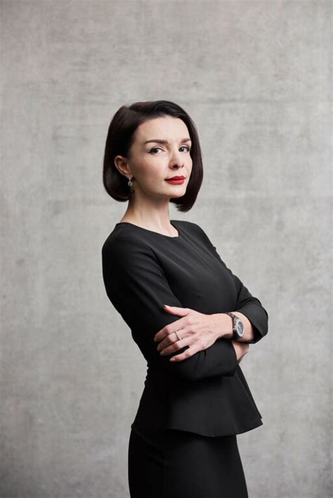 NAKARIN — Portrait