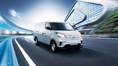 2021款上汽大通maxus Ev30上市 售价1288 1388万元 新浪汽车