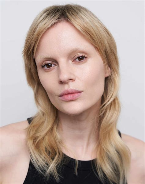CC Cream SPF30 | Kess Berlin