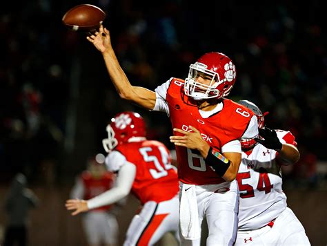 Minivan Rankings: High School Football Quarterback Rankings