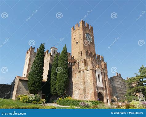 Medieval Castle of Villafranca Di Verona Editorial Stock Photo - Image of city, fortification ...