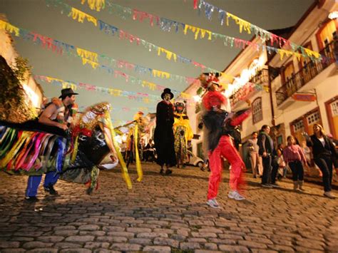 suspensão do carnaval de Ouro Preto bloco mais antigo do país