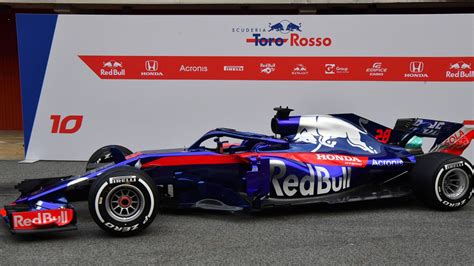 Toro Rosso officially unveil STR13, their first car with Honda | F1 News