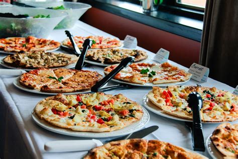 How To Eat Healthy At A Pizza Buffet Recipes Net