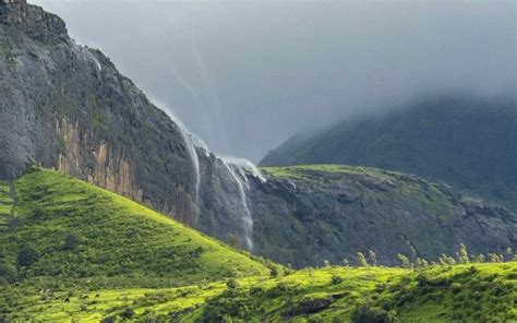 25 Famous Waterfalls Near Nashik: Best Time to Visit and How to Reach