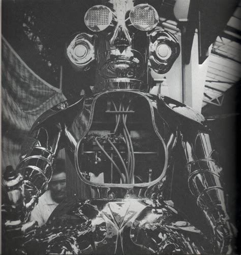 1932 Alpha The Robot Harry May English