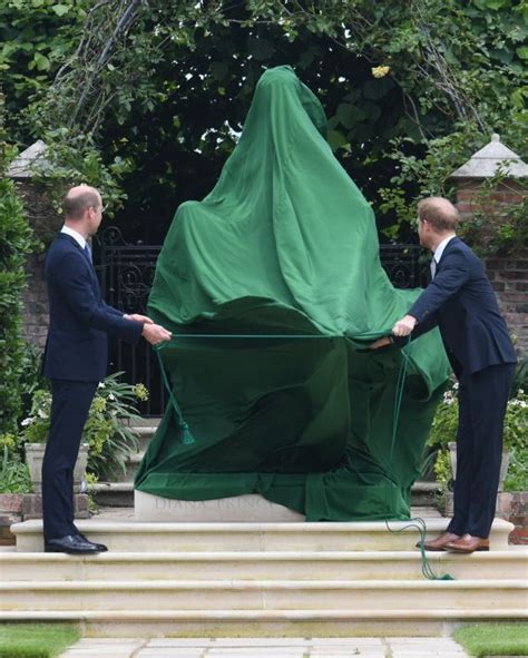 Prince William And Prince Harry Unveiled Princess Diana Statue | Diana ...