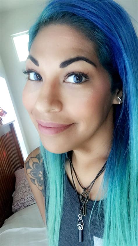 Blue to Seafoam hair Hair color Mermaid hair My favorite hair (bless