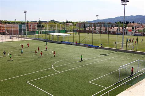 Sant Sadurn Tanca Les Dutxes De La Zona Esportiva I El Reg Del Camp De