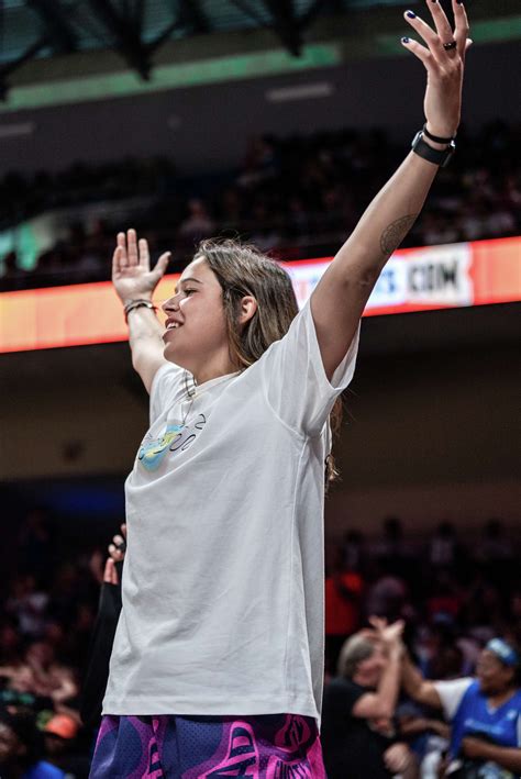 Former UConn star Lou Lopez Sénéchal returns to CT with Dallas Wings