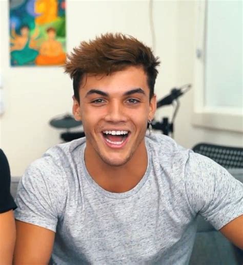 His Smile Is Just So Contagious Dolan Twins Wallpaper Dolan Twins