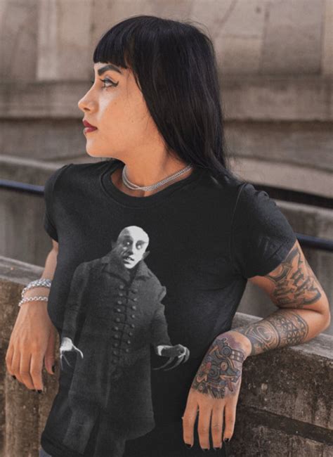 Nosferatu Vampire Dracula Classic Horror Movie T Shirt Tee Shirt 207 Etsy