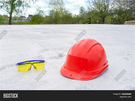 Construction Helmet Image & Photo (Free Trial) | Bigstock