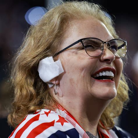 Spotted At The Rnc Melania Trump And Many Faux Ear Bandages The New York Times