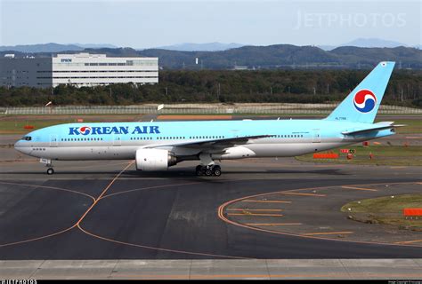 HL7766 Boeing 777 2B5 ER Korean Air Kouyagi JetPhotos