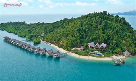 wisata pantai terbaik  kabupaten karimun  eksotis  mendunia