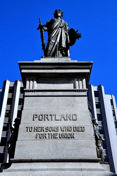 Chapter 42 Soldiers And Sailors Monument In Portland Maine Encircle