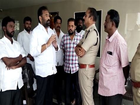 Ap Mla Kottamreddy Denies House Arrest By Police Tdp Workers Protest