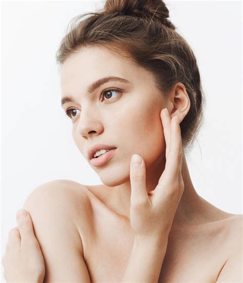 Лицо | Все виды косметологии для лица | MIRUM CLINIC