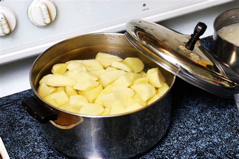 Soak Potatoes In Salt Water How Long To Soak Potatoes