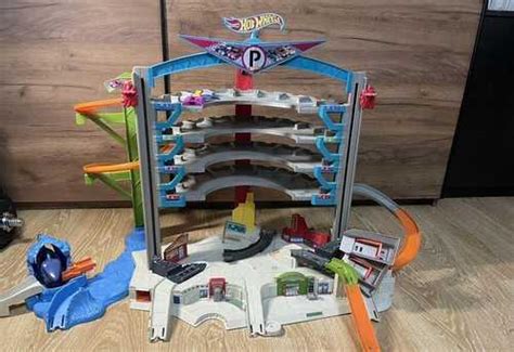 Hot wheels трек гараж Ultimate Garage Festima Ru Мониторинг объявлений
