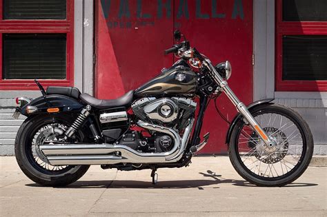 HARLEY DAVIDSON Wide Glide 2015 2016 Specs Performance Photos