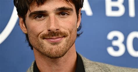 Quién es la novia de Jacob Elordi La duda que desata el guapo actor