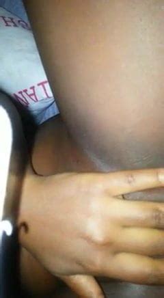 Elle Se Doigte French Amateur Amateur Porn XHamster