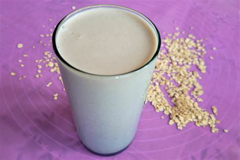 High-Calorie Oat Smoothie for Weight Gain (Visual Recipe)