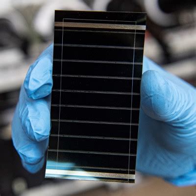 New Technology of Perovskite Photovoltaic Cells | STATNANO